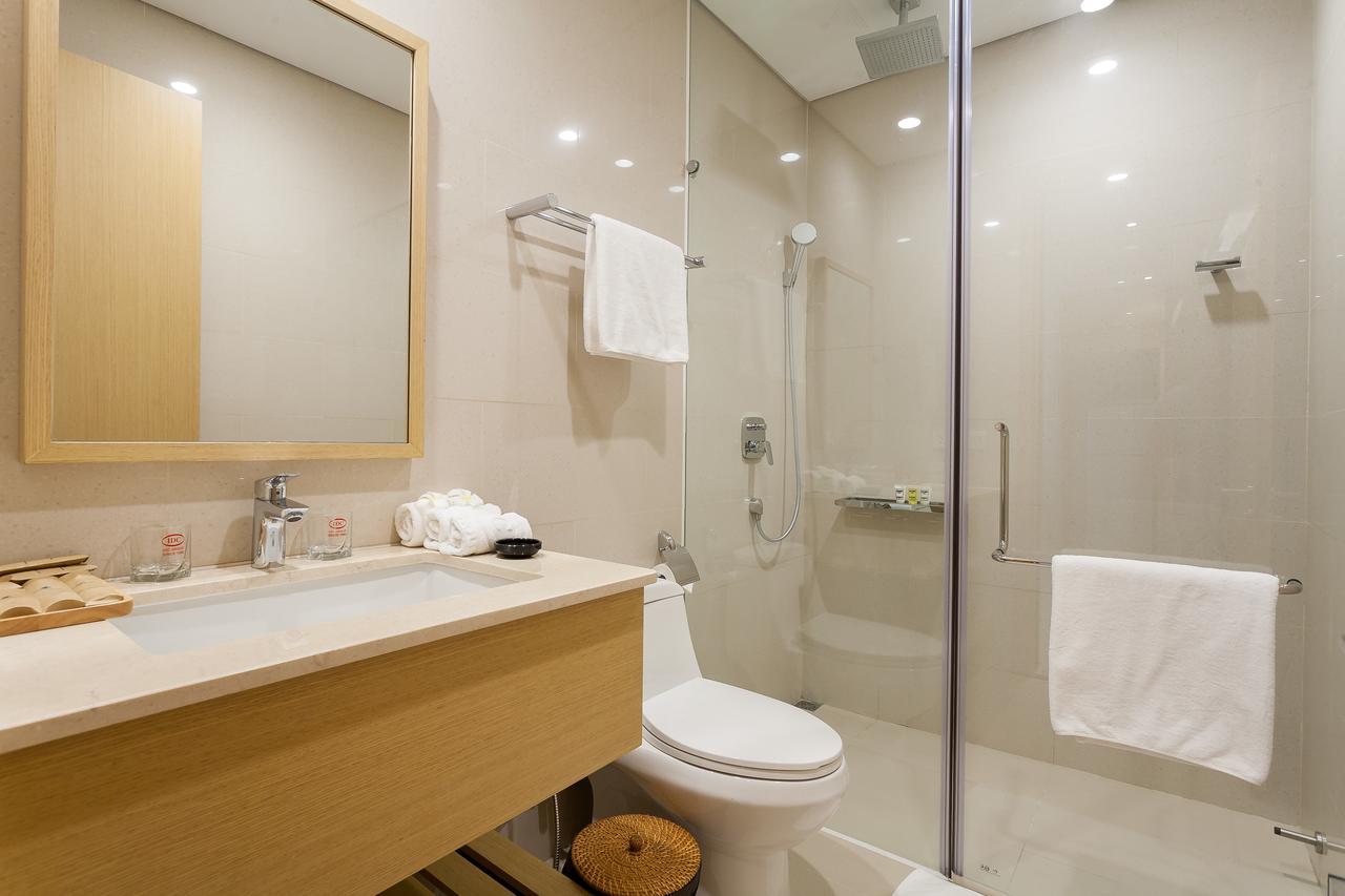 The Ocean Apartment Idcwh B302 Danang Exterior photo